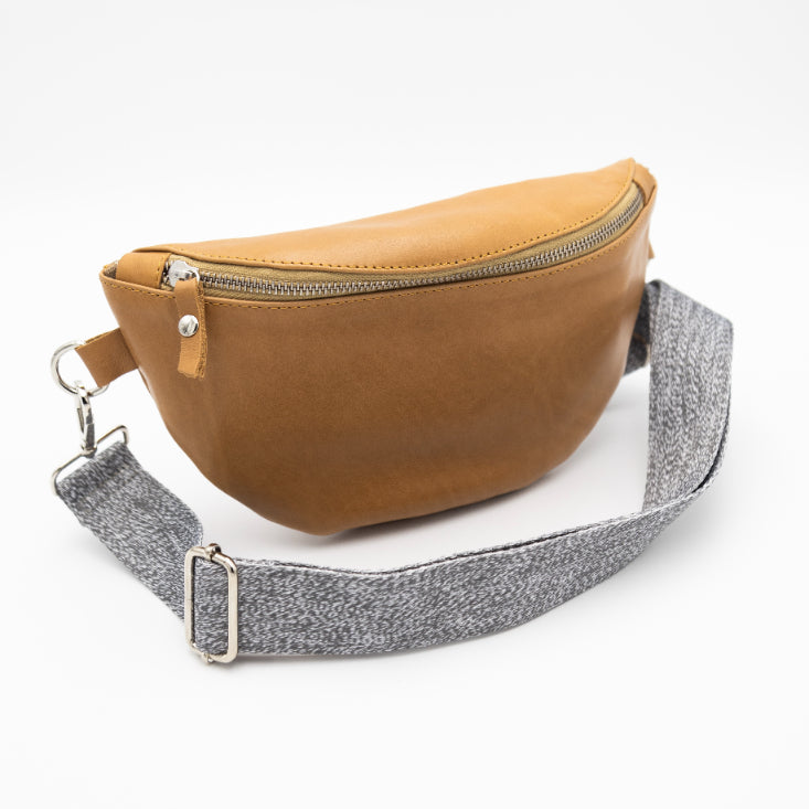 Toffee Leather Bum Bag (w Silver Fittings)