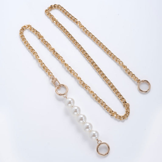Woman On The Move | Crossbody Chain Straps